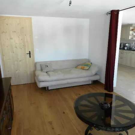 Rehbock Apartment *